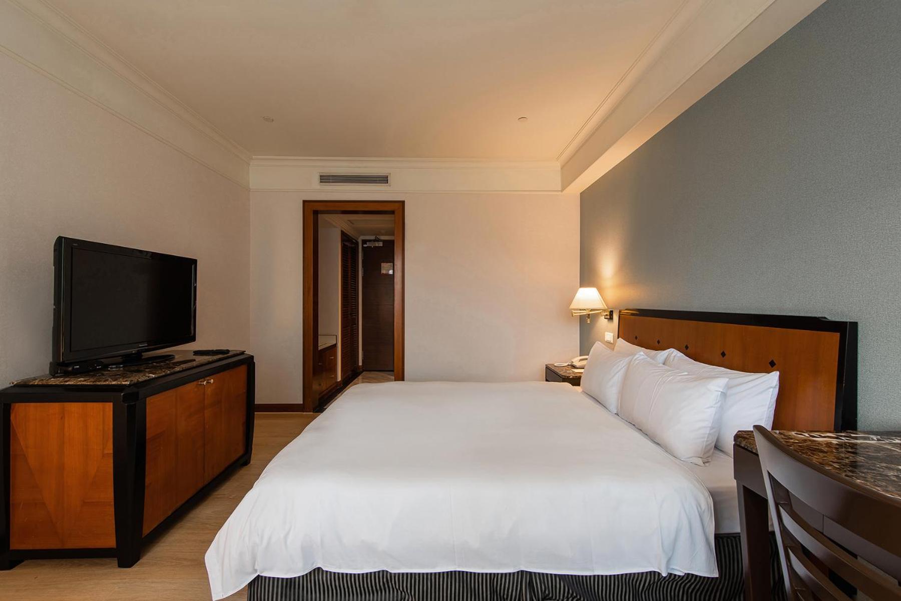 Hotel National Taichung Exterior foto